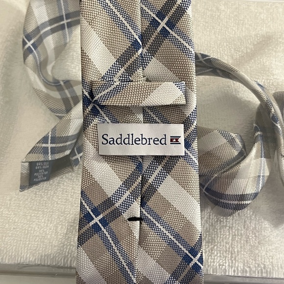 New condition mens plaid Saddlebred tie. Matte textured material. Blue & tan. - Picture 2 of 2